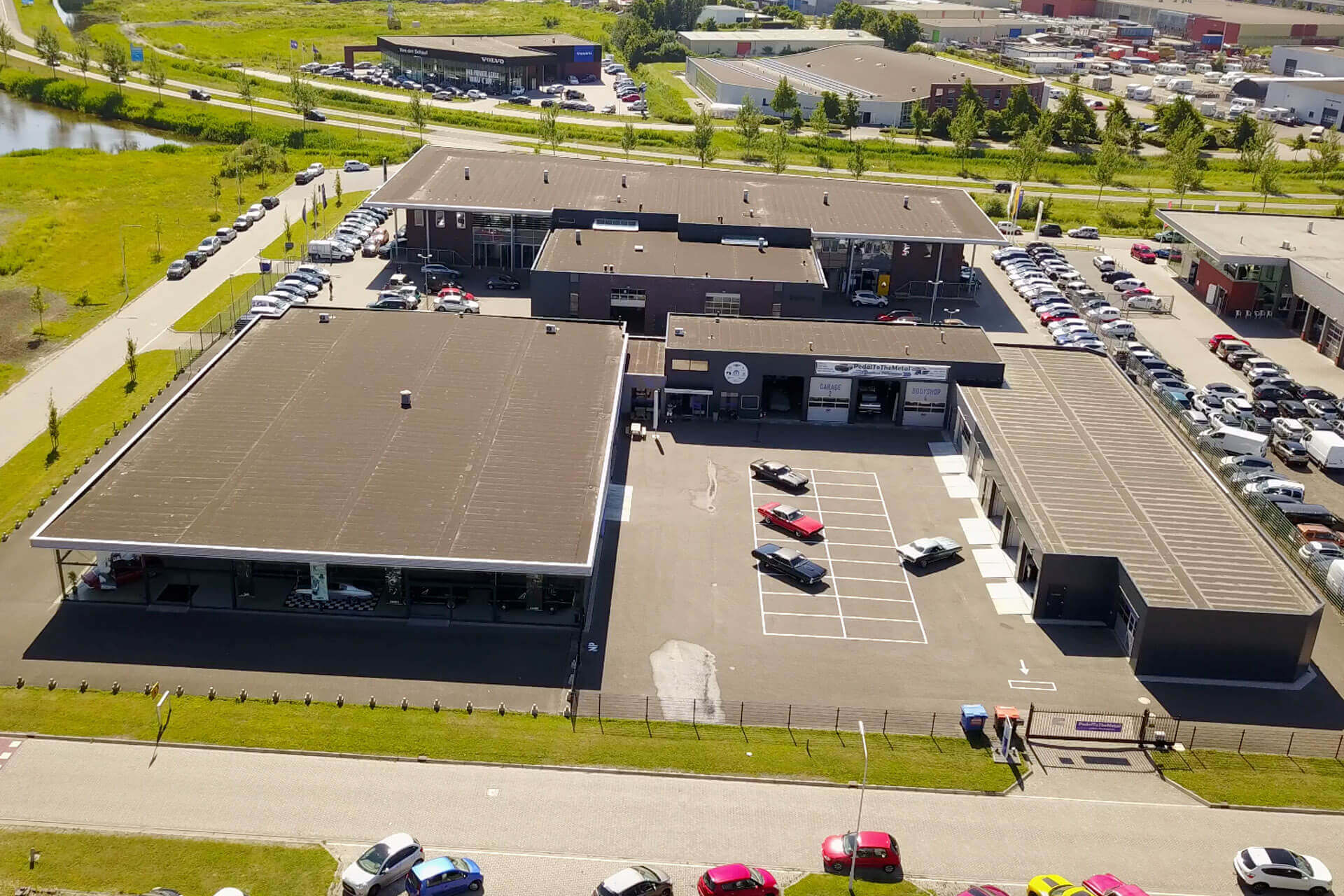 Pand Pedal To The Metal Sneek